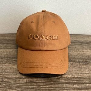 ✨Coach in Light Saddle Embroidered Logo Baseball Cap